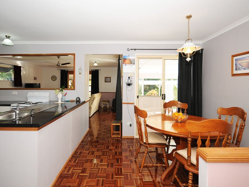 51 Jensen  Drive, Urraween QLD 4655