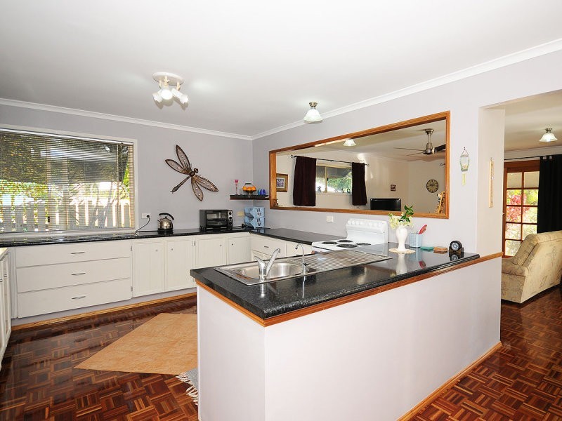 51 Jensen  Drive, Urraween QLD 4655