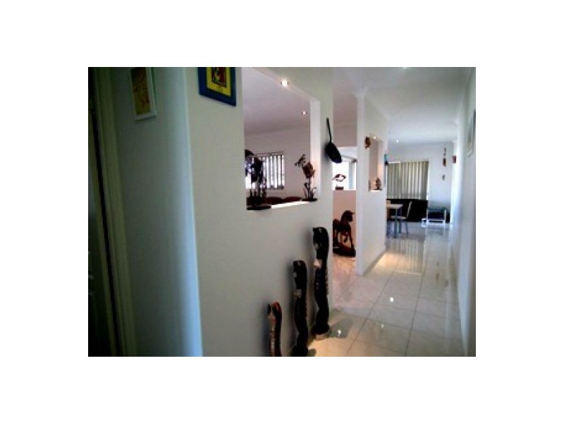 14 Teresa Street, Nikenbah QLD 4655