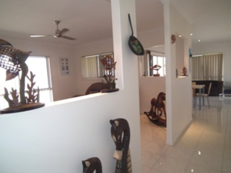 14 Teresa Street, Nikenbah QLD 4655