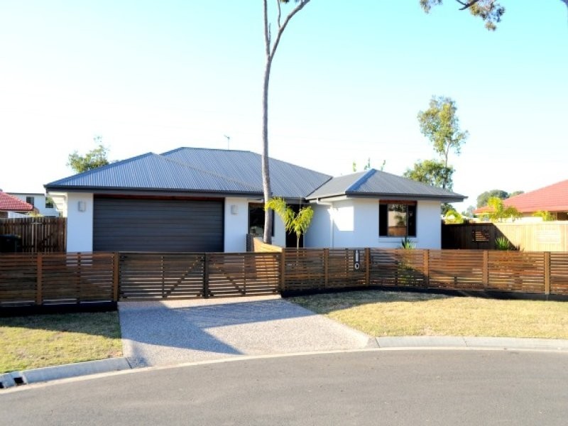 5 Bianca Court, Torquay QLD 4655