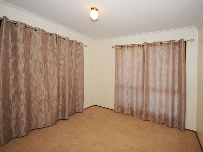 12 Debra Court, Urangan QLD 4655