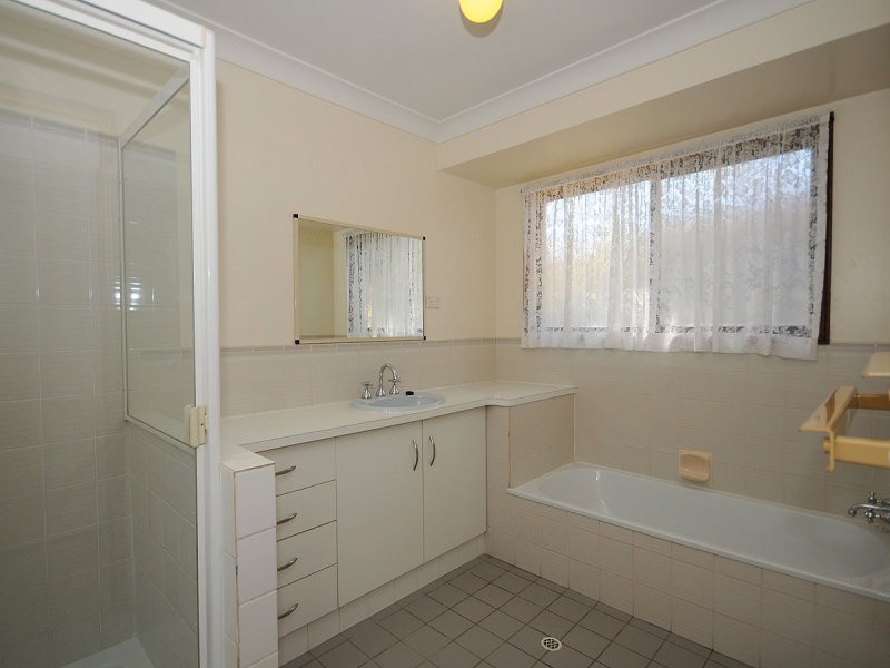 12 Debra Court, Urangan QLD 4655