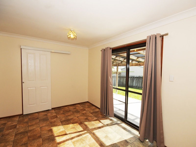 12 Debra Court, Urangan QLD 4655