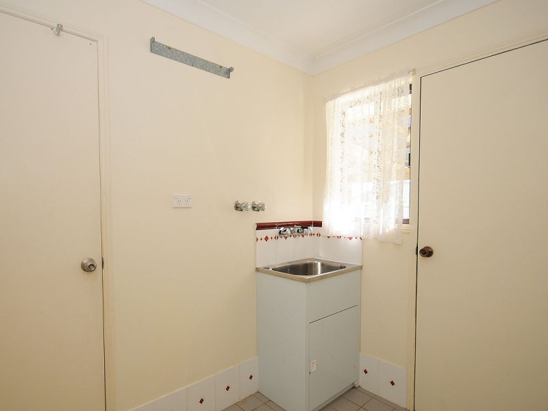 12 Debra Court, Urangan QLD 4655