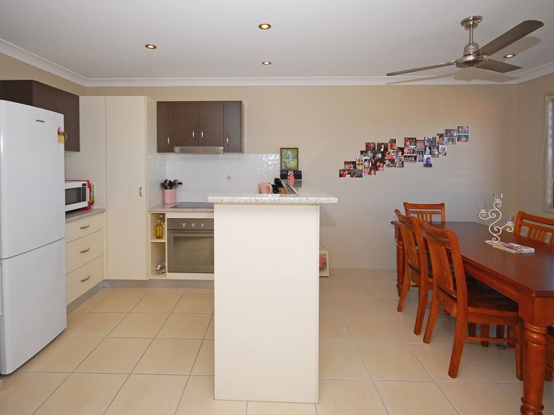 5/52 Shell Street, Urangan QLD 4655
