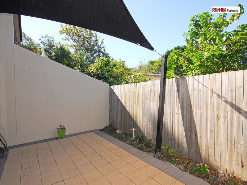 5/52 Shell Street, Urangan QLD 4655
