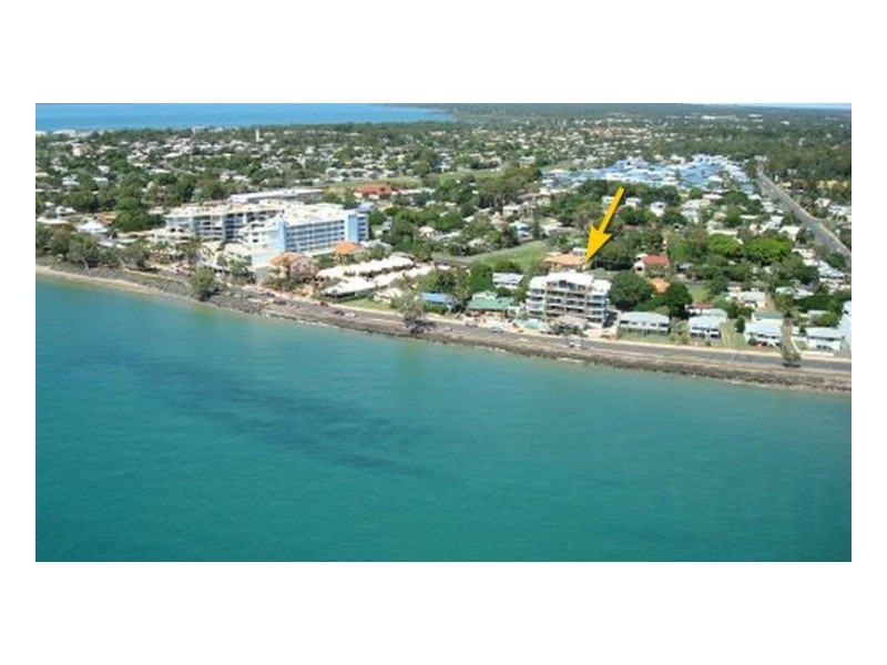 12/558 Esplanade, Urangan QLD 4655