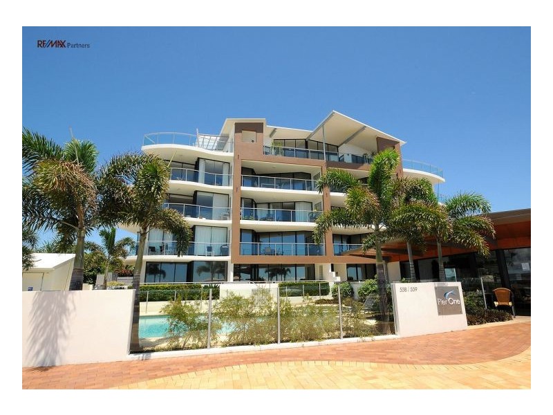 12/558 Esplanade, Urangan QLD 4655