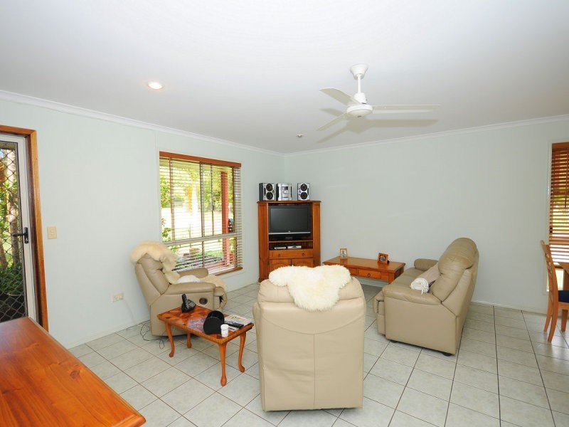 89 Swan Drive, Booral QLD 4655