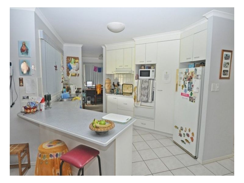 31 Kookaburra Drive, Eli Waters QLD 4655
