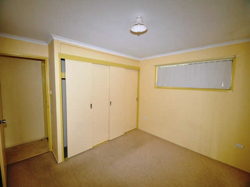 2 Lakes Bvd, Burrum Heads QLD 4659