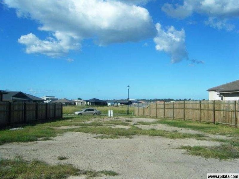 66 Endeavour Way, Eli Waters QLD 4655