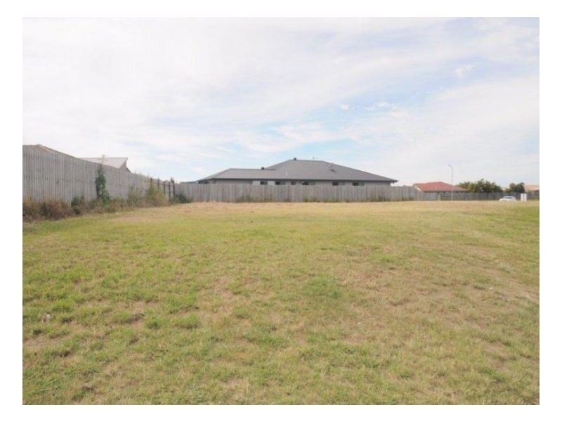 28 Anchorage Circuit, Point Vernon QLD 4655