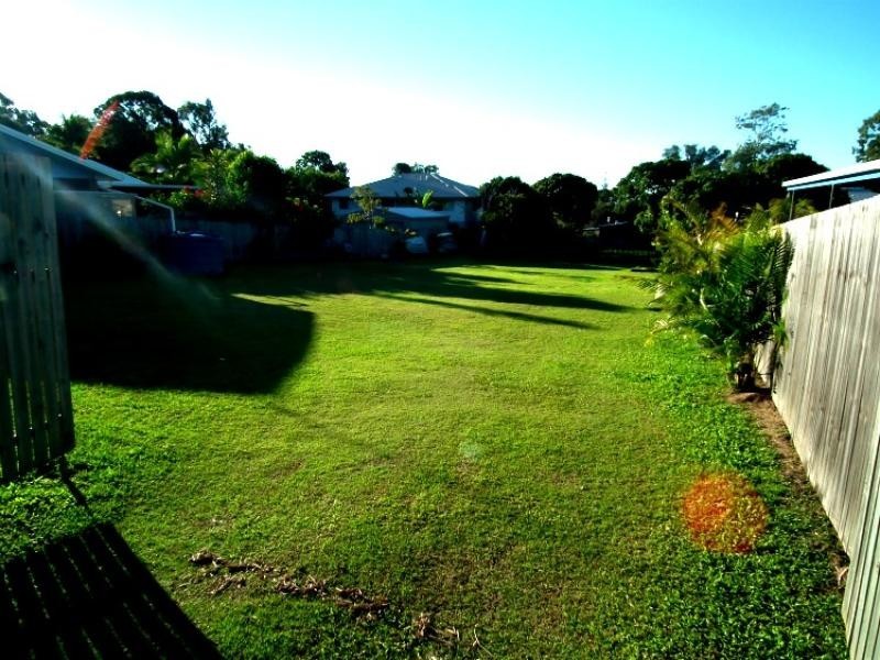 60 Totness Street, Torquay QLD 4655