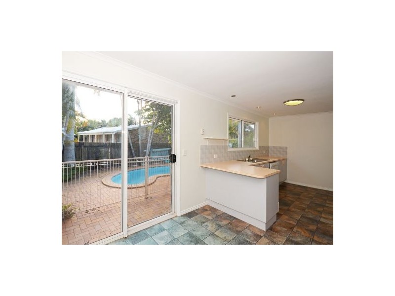 38 Fairway Drive, Pialba QLD 4655