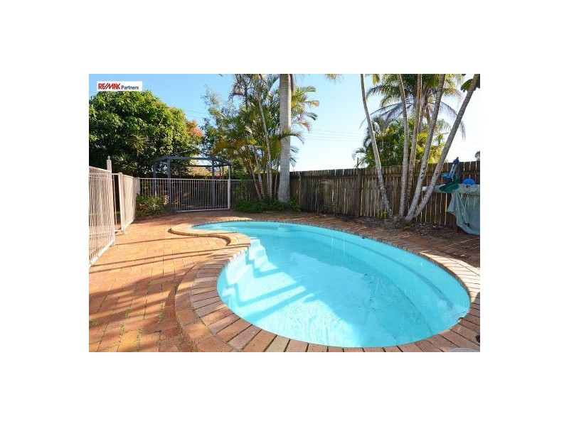 38 Fairway Drive, Pialba QLD 4655