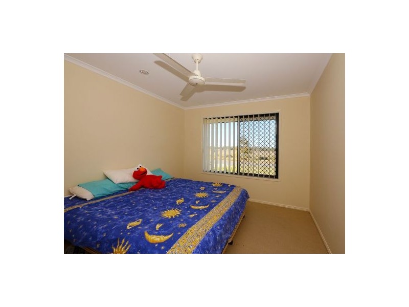 101 Martin Street, Point Vernon QLD 4655