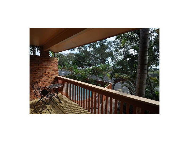4/436 Esplanade, Torquay QLD 4655