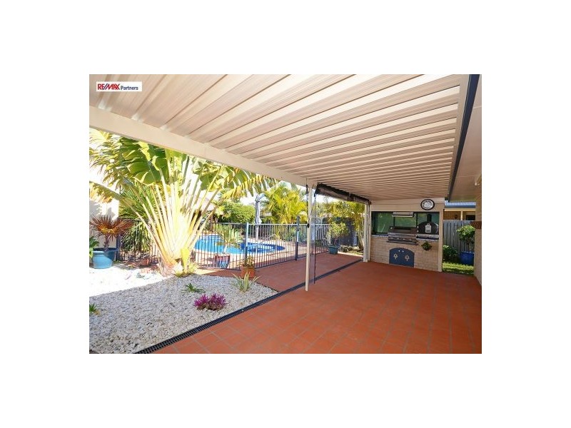 8 Delta Way, Point Vernon QLD 4655