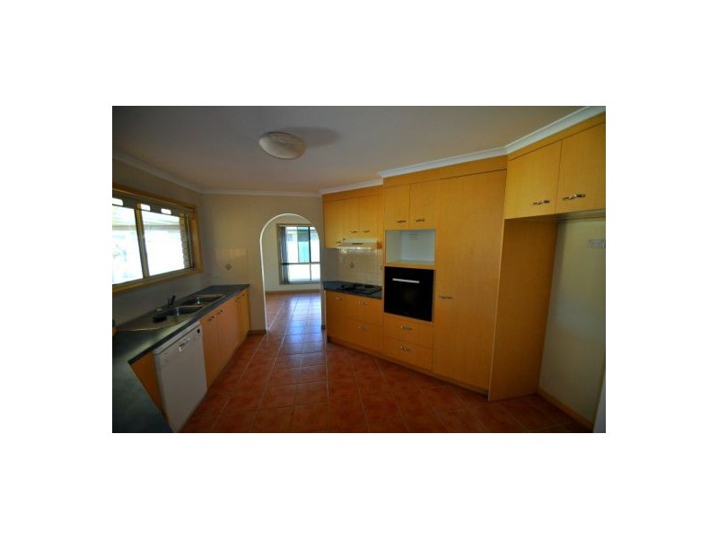 117 Ibis Boulevard, Eli Waters QLD 4655