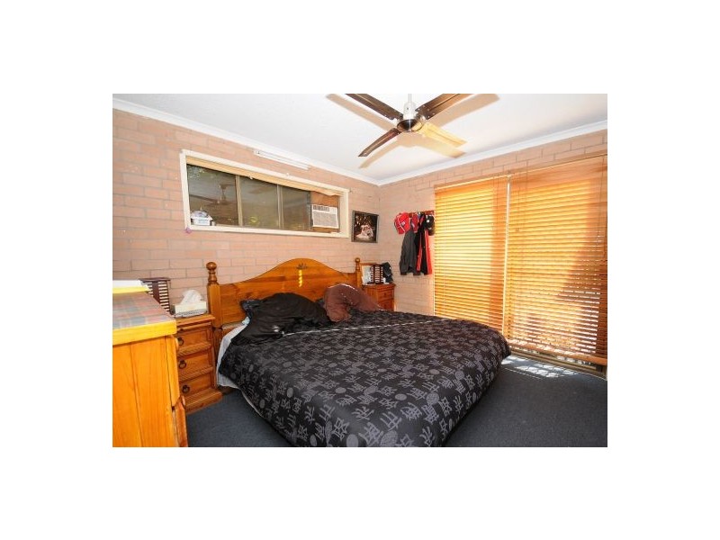 9/479 The Esplanade, Torquay QLD 4655