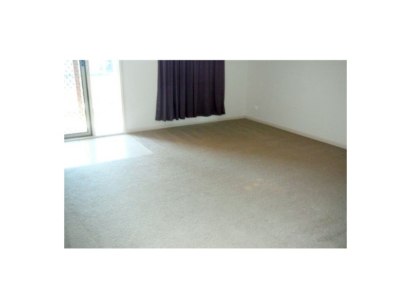 5 Whipbird, Urangan QLD 4655