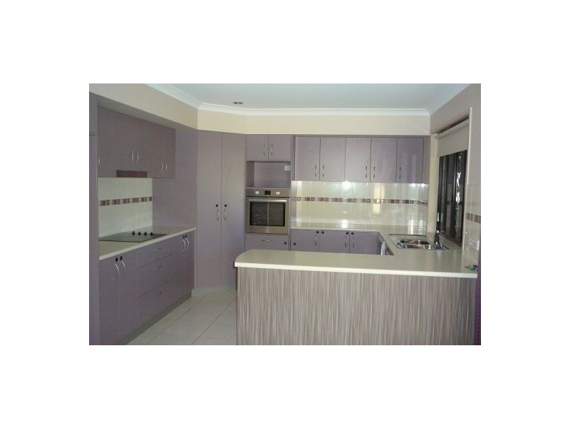 5 Whipbird, Urangan QLD 4655