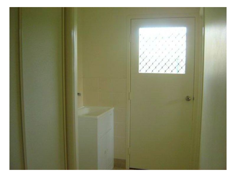 16 Emerald Park Way, Urangan QLD 4655