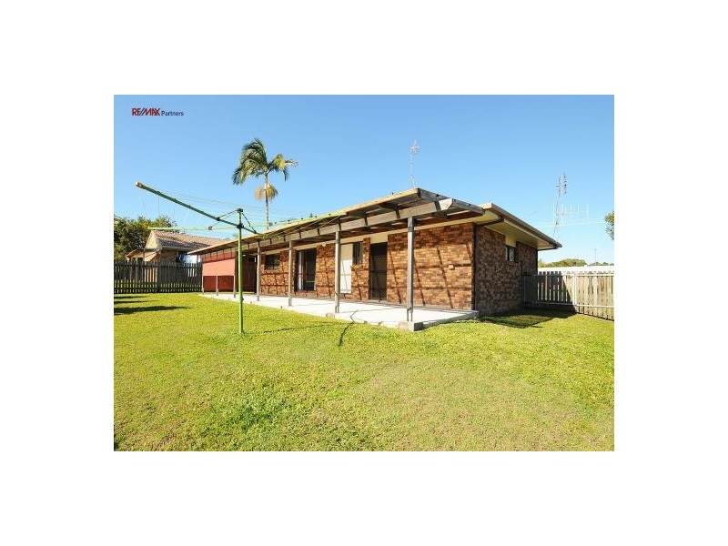 12 Debra Court, Urangan QLD 4655