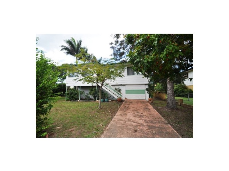 41 Saunders St, Point Vernon QLD 4655