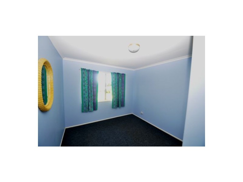 41 Saunders St, Point Vernon QLD 4655