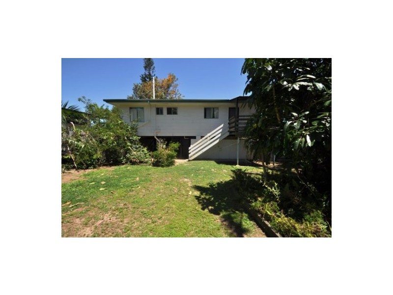 41 Saunders St, Point Vernon QLD 4655