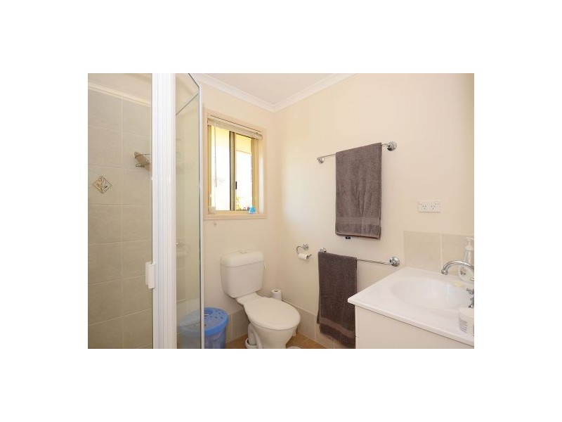 25 Endeavour Way, Eli Waters QLD 4655