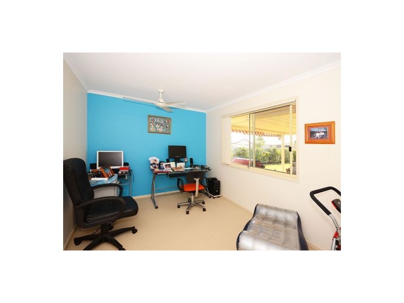 25 Endeavour Way, Eli Waters QLD 4655