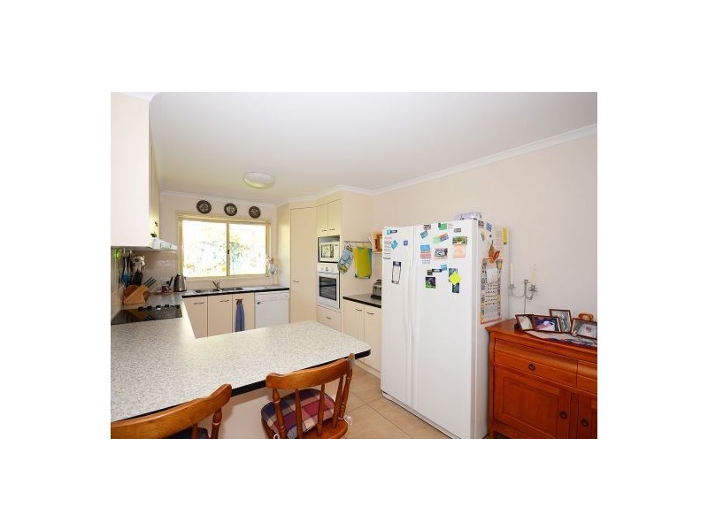 25 Endeavour Way, Eli Waters QLD 4655