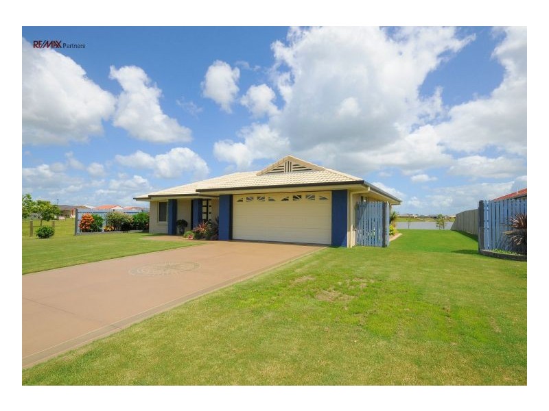 33 Lady Nelson Drive, Eli Waters QLD 4655