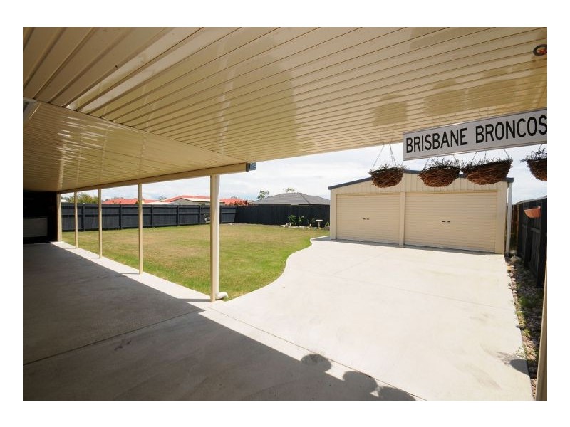 83 Martin Street, Point Vernon QLD 4655