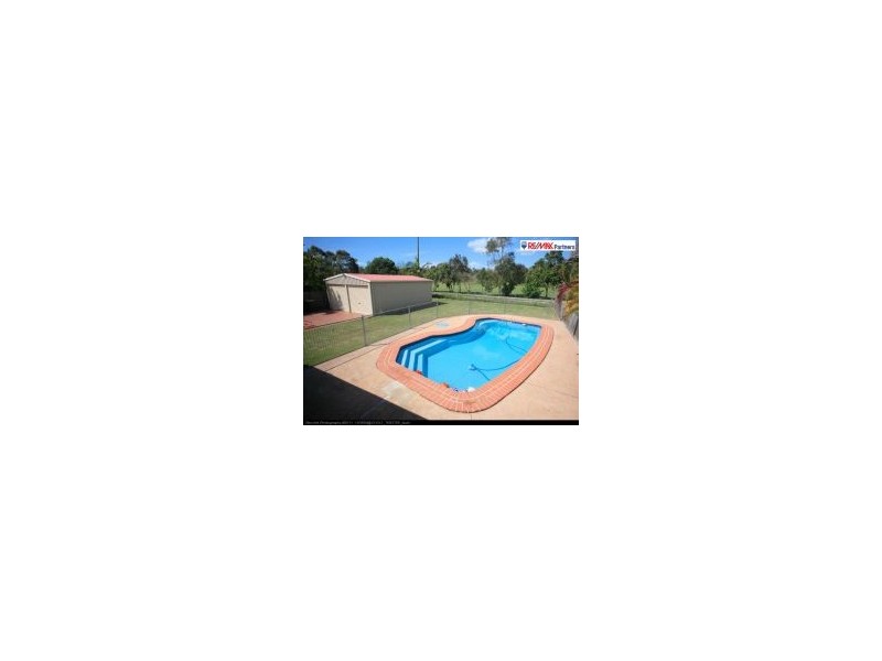 31 Bowerbird Avenue, Eli Waters QLD 4655