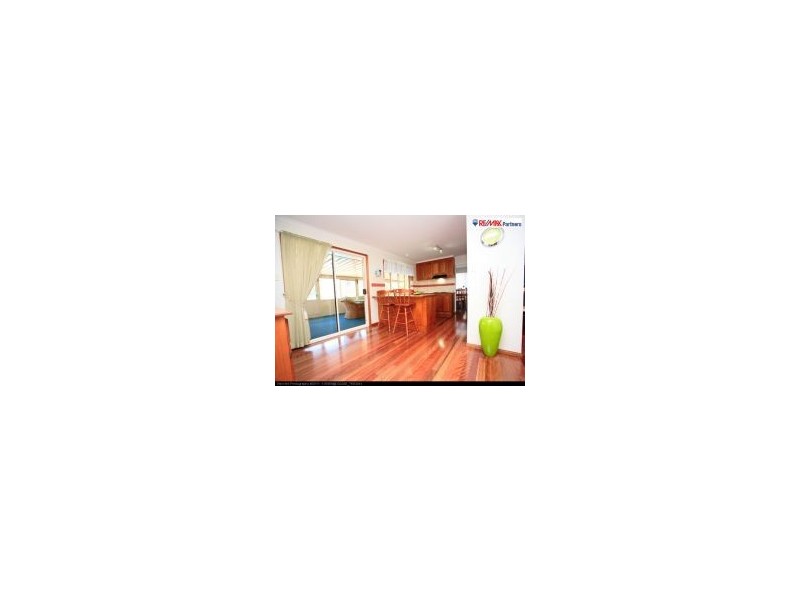 31 Bowerbird Avenue, Eli Waters QLD 4655