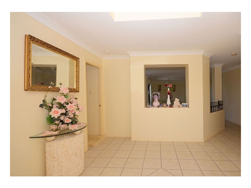 12 Manchester Court, Dundowran QLD 4655