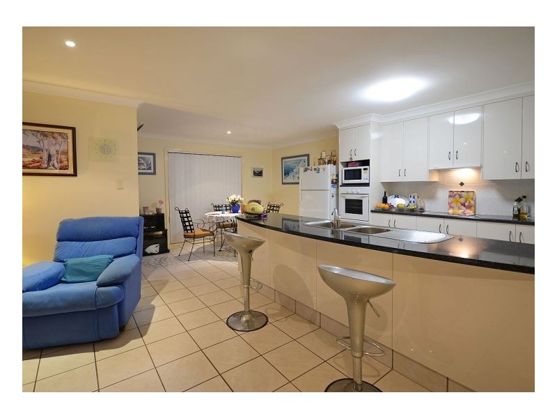 12 Manchester Court, Dundowran QLD 4655