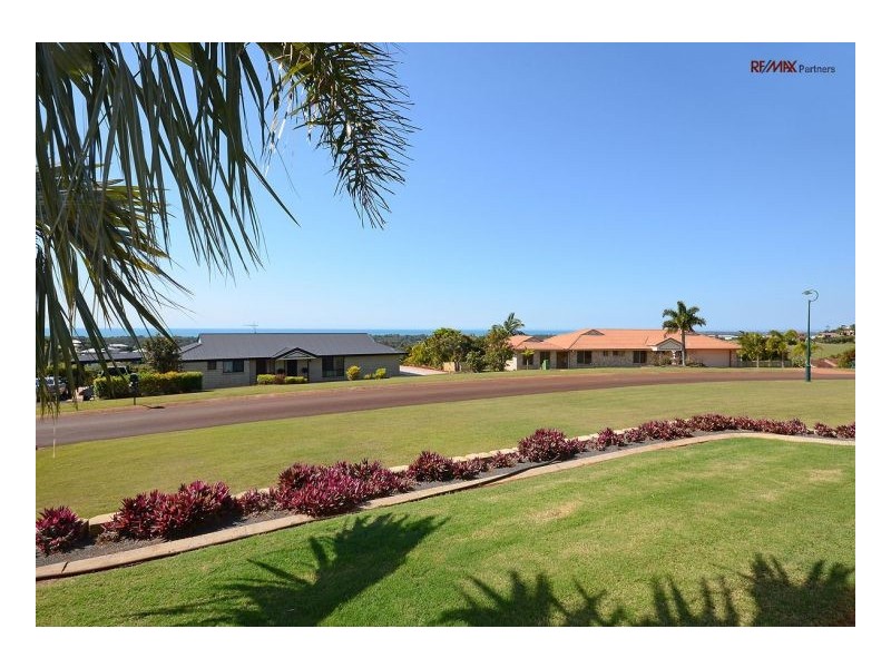 12 Manchester Court, Dundowran QLD 4655