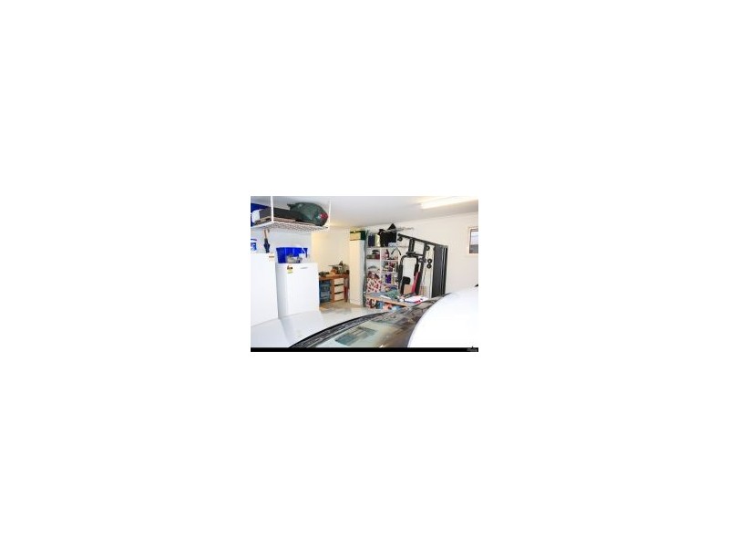 64 Alexander Street, Urangan QLD 4655