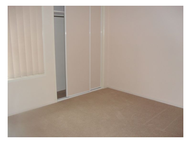 2/74 Winchelsea Street, Pialba QLD 4655