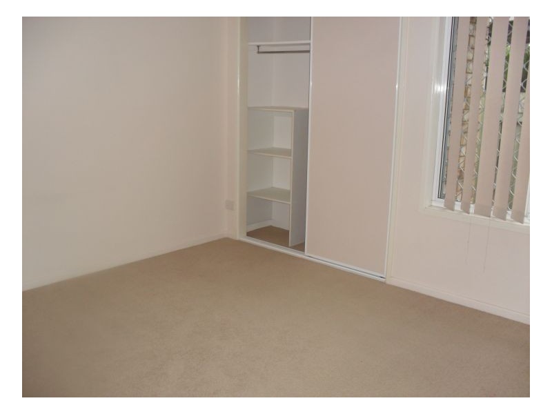 2/74 Winchelsea Street, Pialba QLD 4655