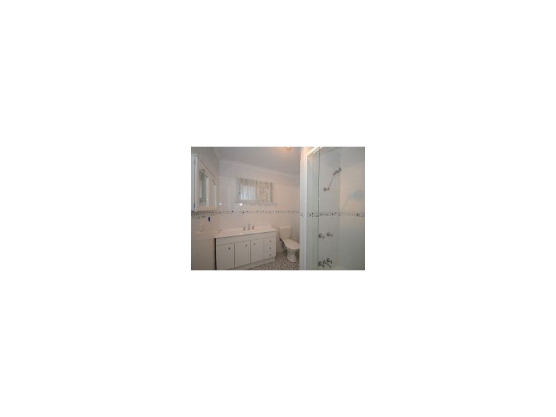 266 Torquay Tce, Torquay QLD 4655