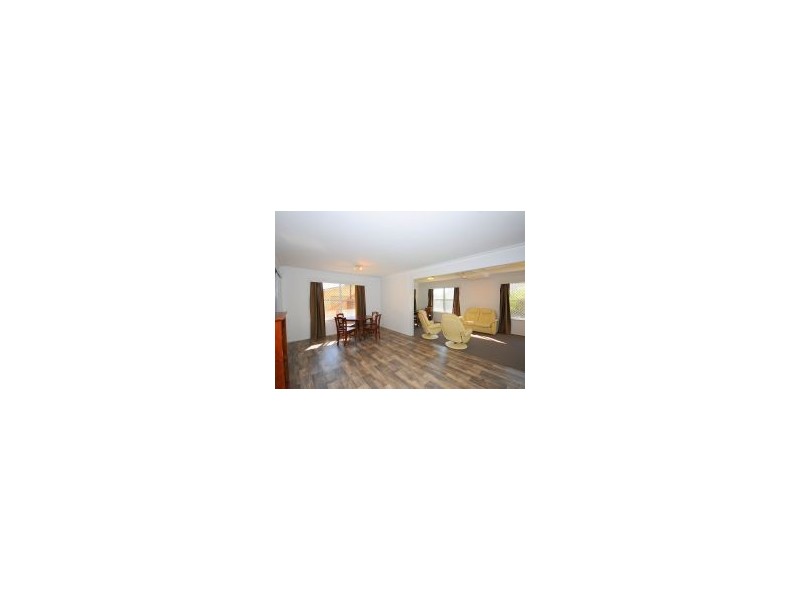 266 Torquay Tce, Torquay QLD 4655