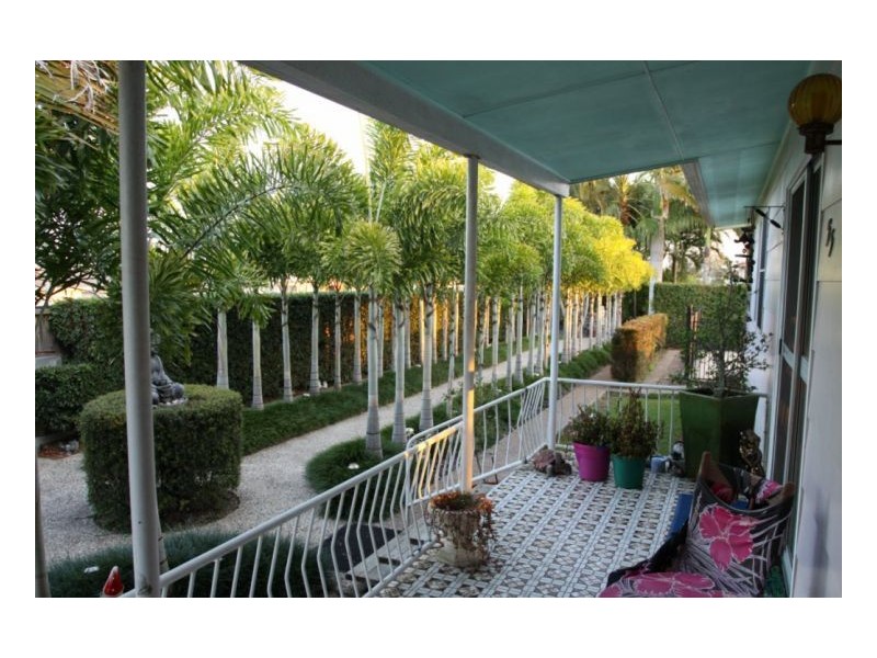 53 Bideford Street, Torquay QLD 4655
