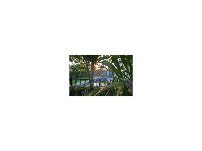 53 Bideford Street, Torquay QLD 4655